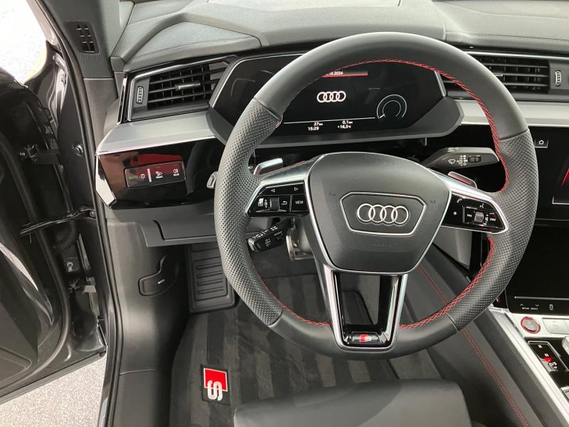 Audi SQ8 Sportback e-tron quattro