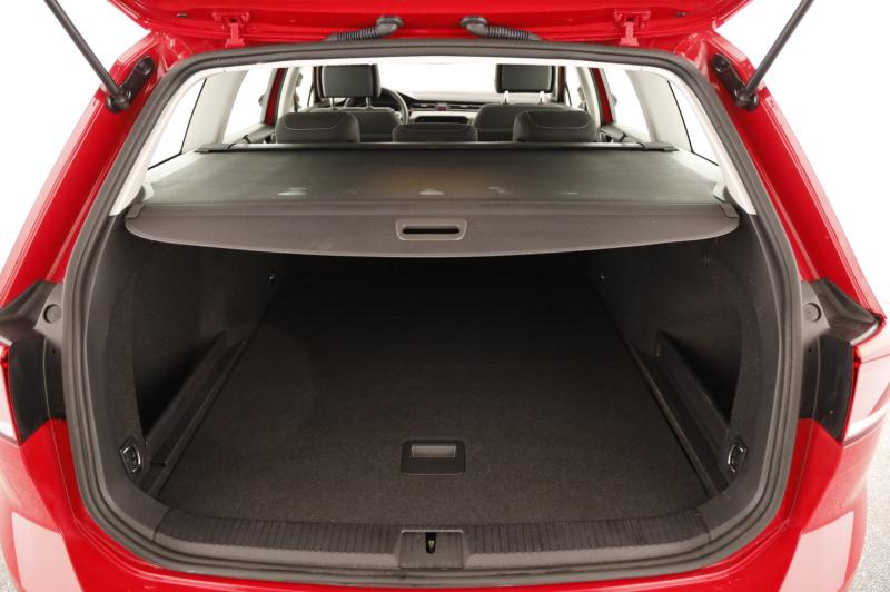 VW Passat Variant Business TDI DSG