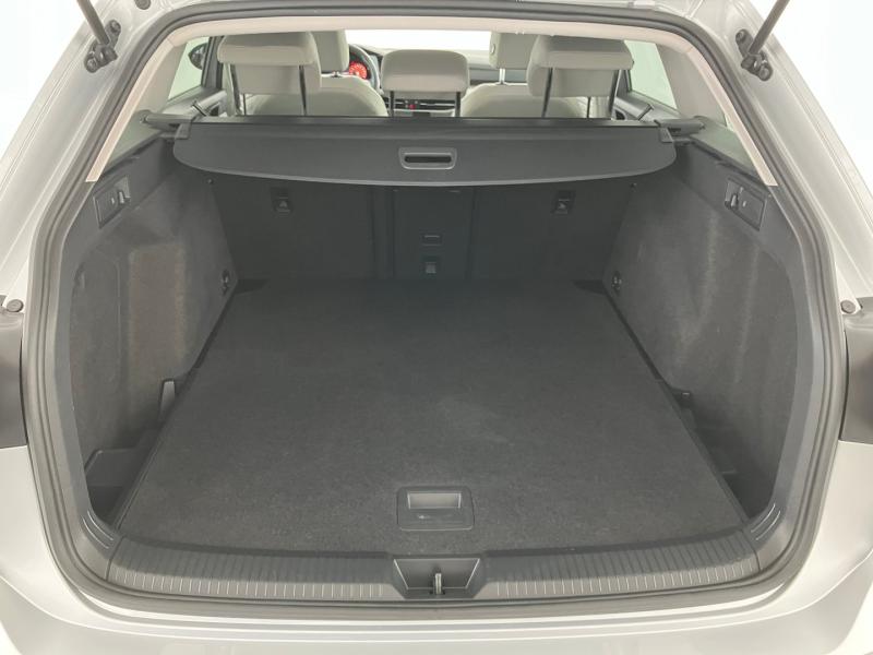 VW Golf Variant Life TDI DSG