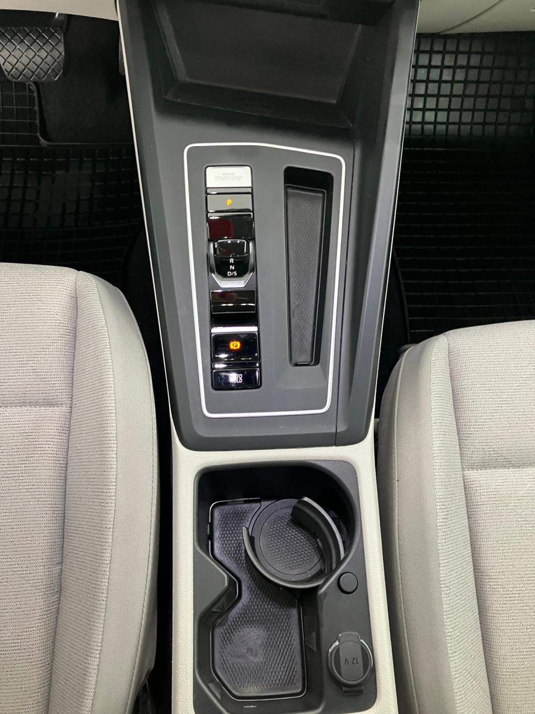 VW Golf Variant Life TDI DSG