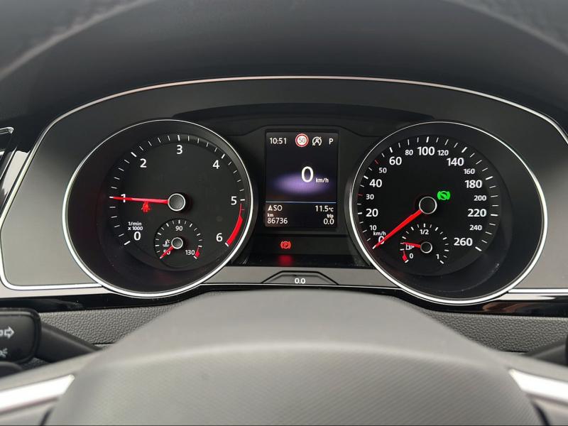 VW Passat Variant Business TDI DSG