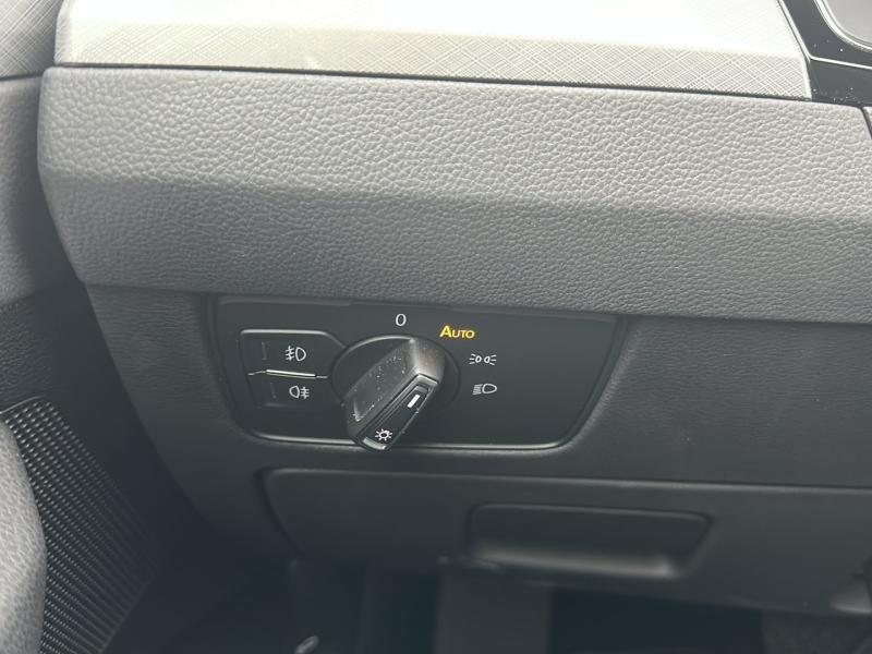 VW Passat Variant Business TDI DSG