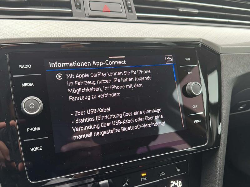VW Passat Variant Business TDI DSG