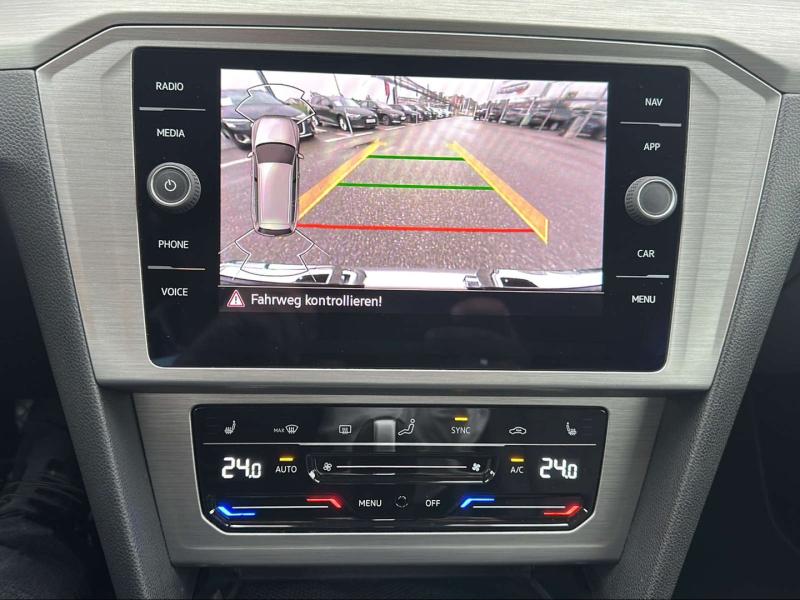 VW Passat Variant TDI SCR DSG