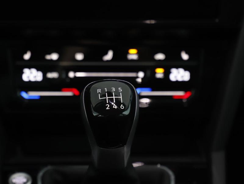 VW Passat Variant Business TDI