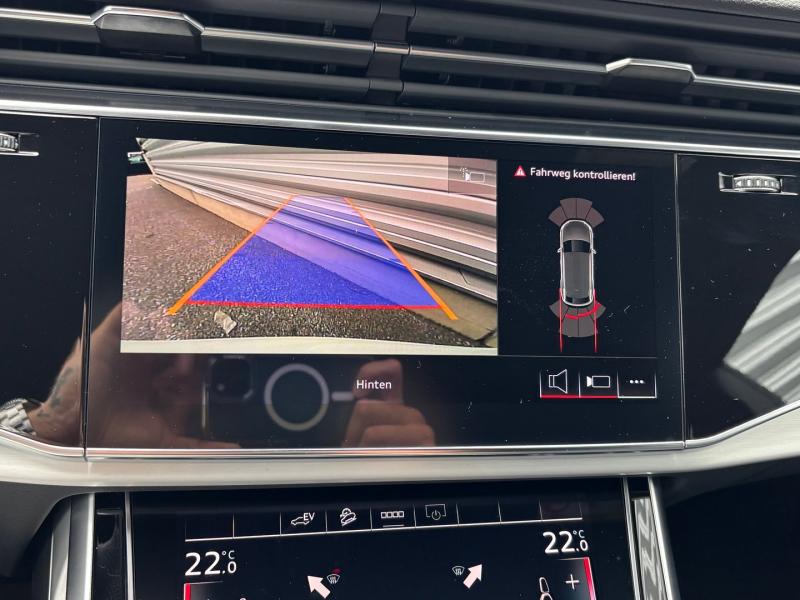 Audi Q8 TFSI e quattro 290 kW