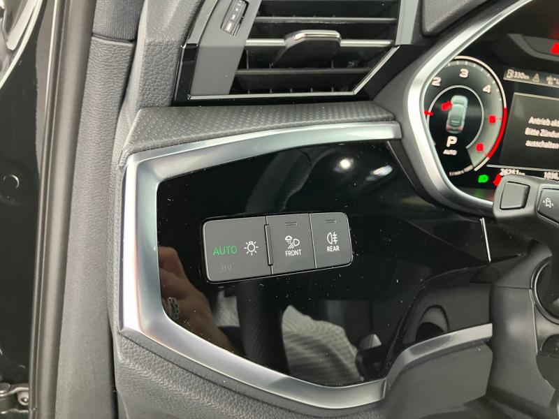 Audi Q3 Sportback 35 TDI admired