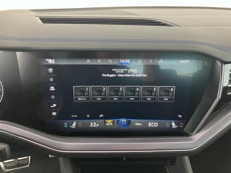 VW Touareg R eHybrid 4MOTION