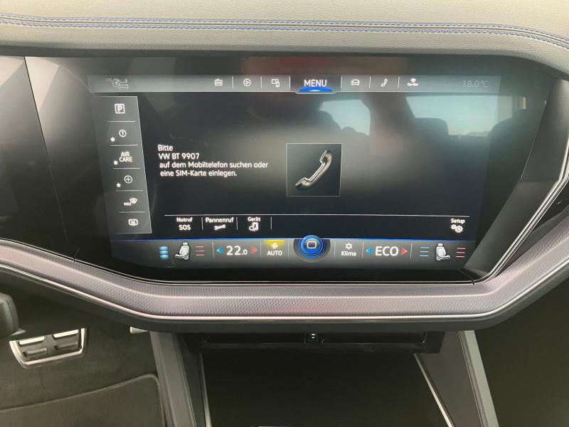 VW Touareg R eHybrid 4MOTION