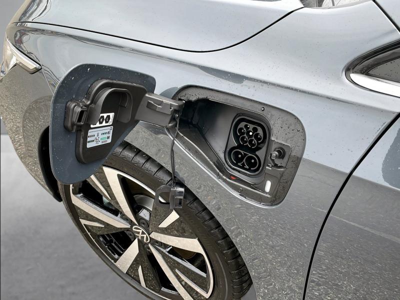 VW Golf Style eHybrid DSG 150 kW