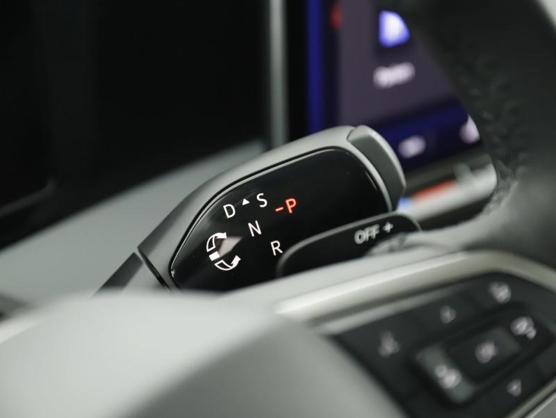 VW Passat Variant Business TDI SCR DSG
