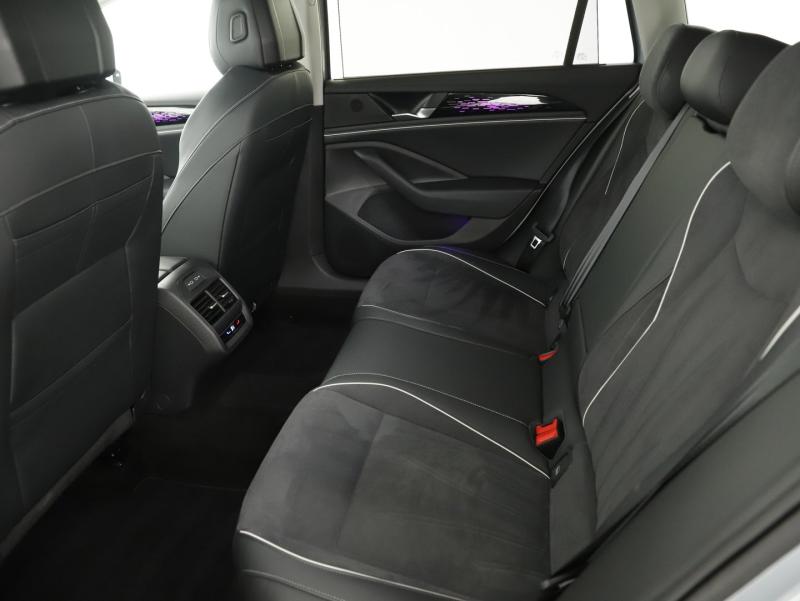 VW Passat Variant Elegance TDI DSG