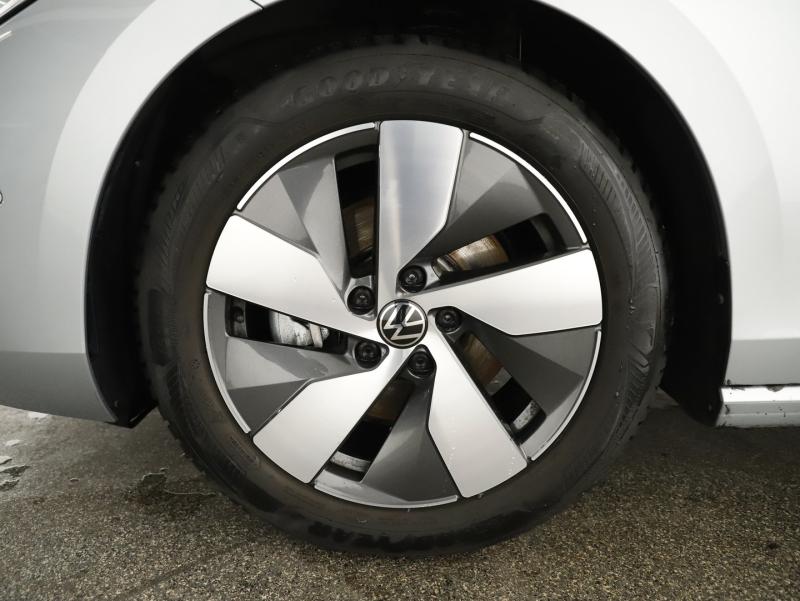 VW Passat Variant Elegance TDI DSG