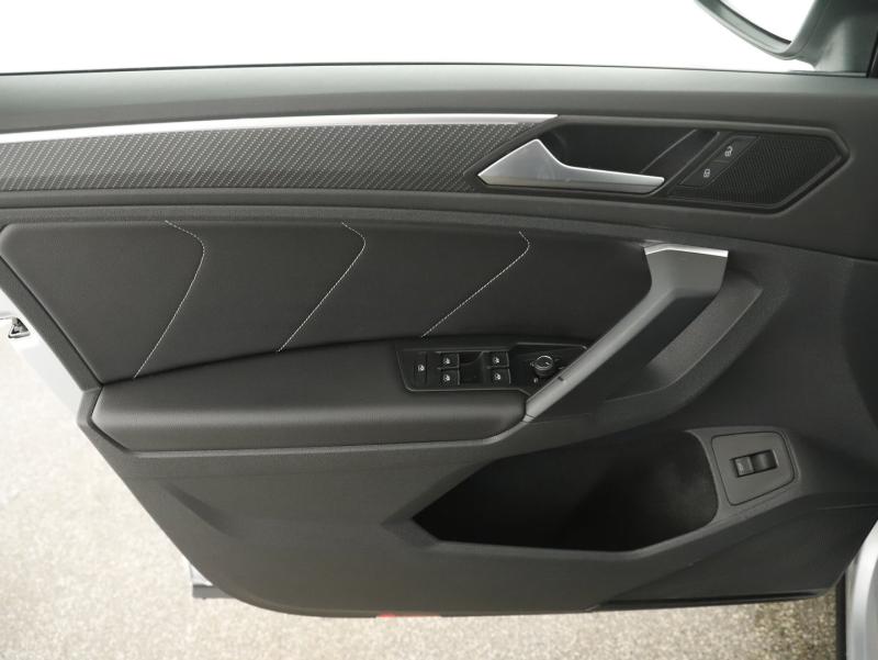 VW Tiguan R-Line TDI DSG