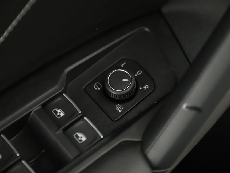 VW Tiguan R-Line TDI DSG