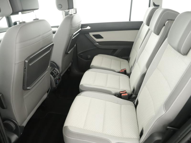 VW Touran Life TSI