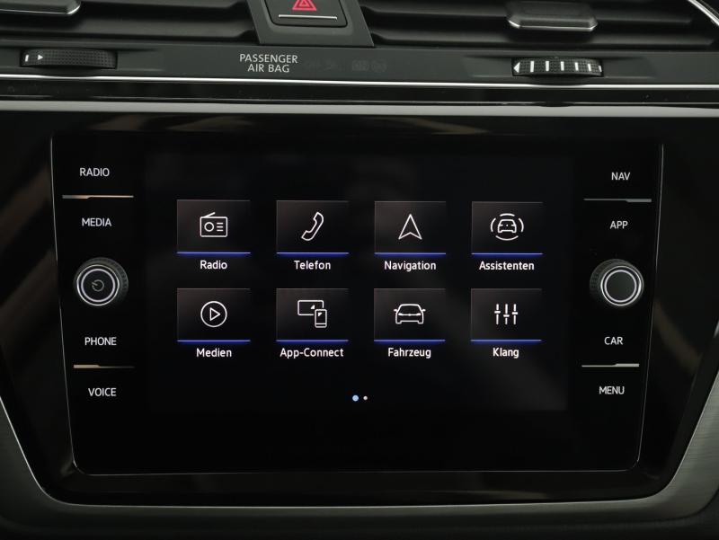 VW Touran Life TSI