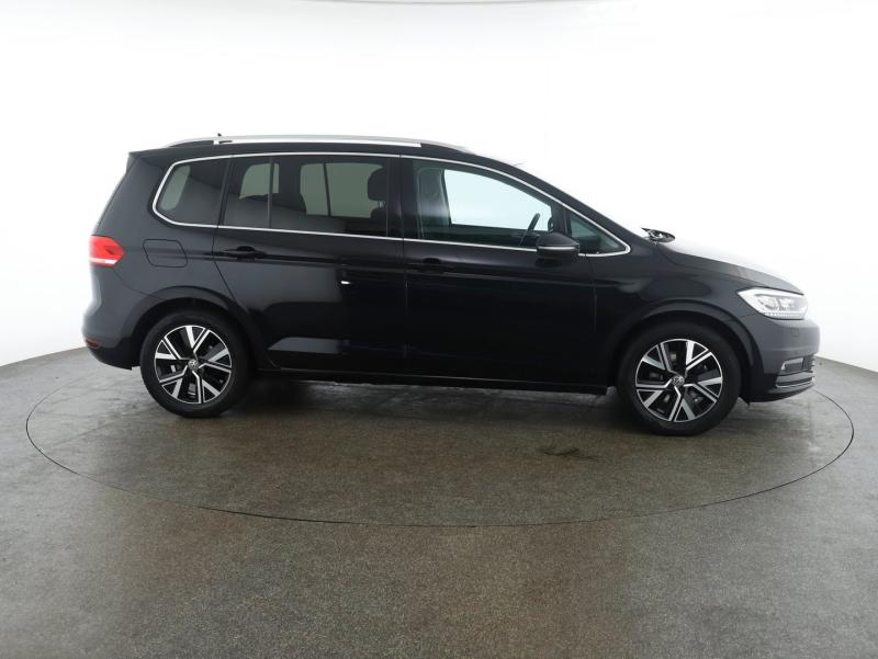 VW Touran Highline TDI SCR 5-Sitzer