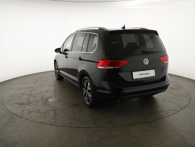 VW Touran Highline TDI SCR 5-Sitzer