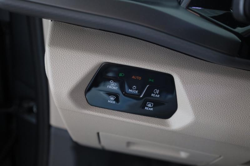 VW Multivan Business eHybrid 180 kW 4MOTION