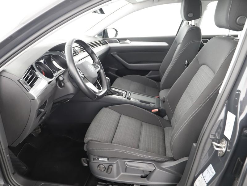 VW Passat Variant Business TDI SCR DSG