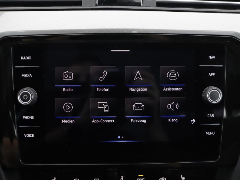 VW Passat Variant Business TDI SCR DSG