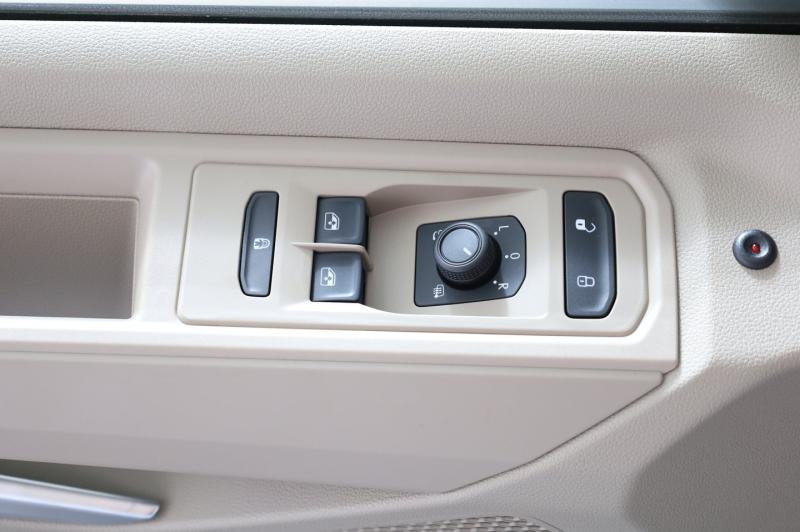 VW Multivan Business eHybrid 180 kW 4MOTION