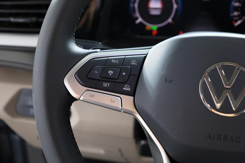 VW Multivan Business eHybrid 180 kW 4MOTION