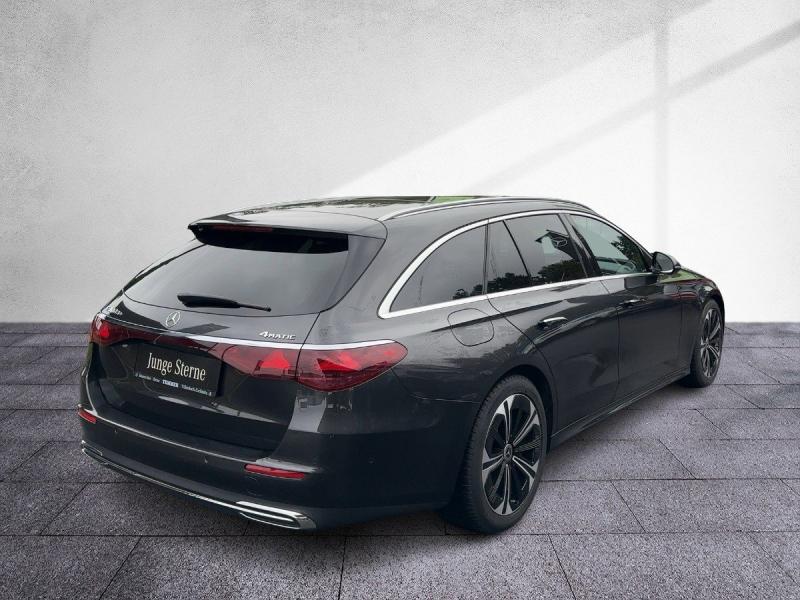 MERCEDES-BENZ E 300 de 4MATIC T-Modell