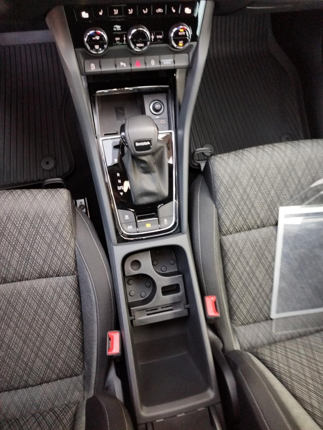 ŠKODA Karoq Style TSI DSG ACT