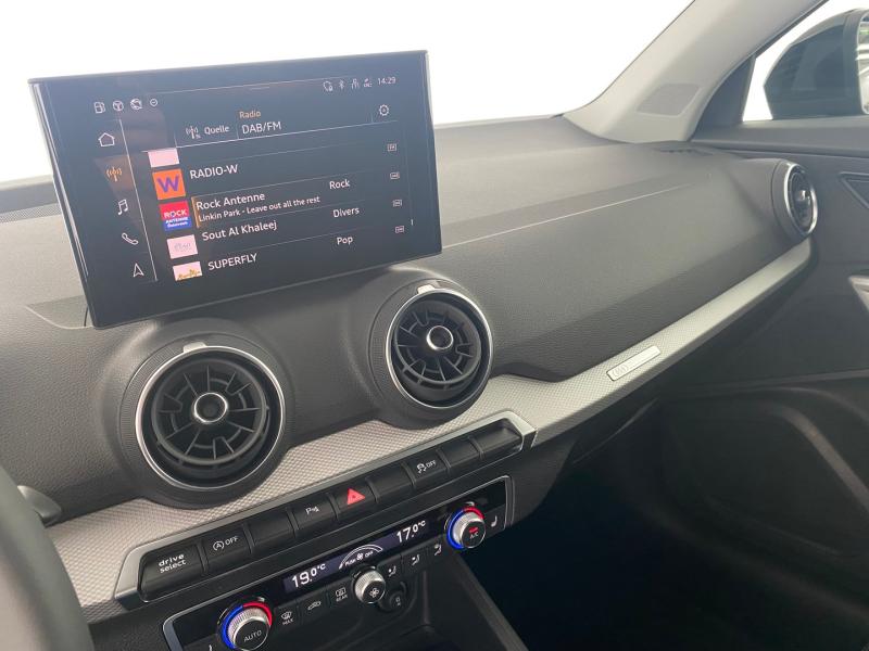 Audi Q2 30 TFSI admired