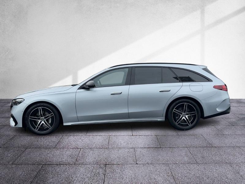 MERCEDES-BENZ E 300 de 4M Kombi *AMG-Line*