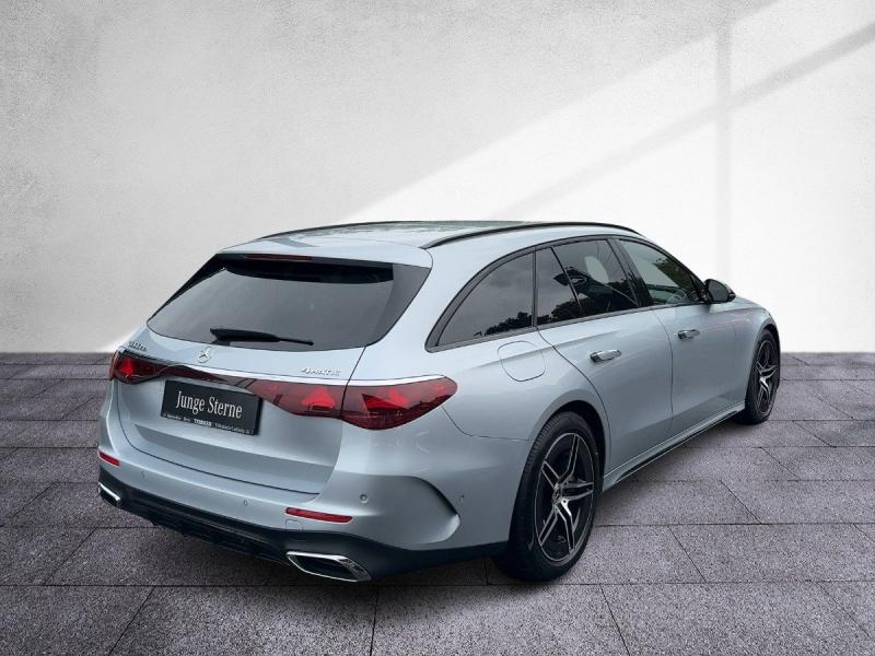 MERCEDES-BENZ E 300 de T 4M  NP € 83.500