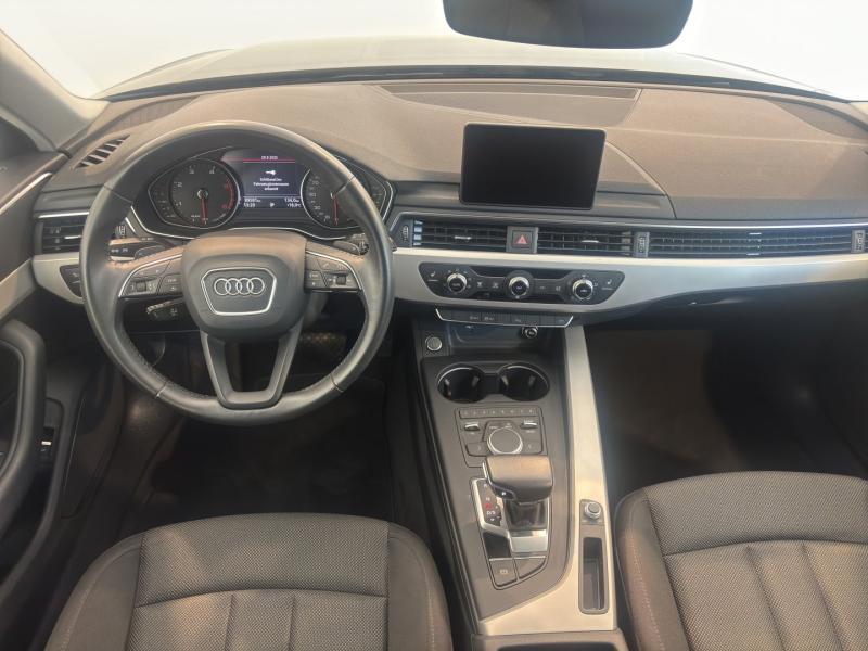 Audi A4 Avant 30 TDI
