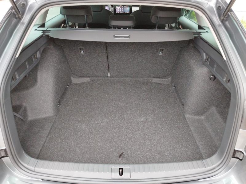 Škoda Octavia Combi Essence TSI