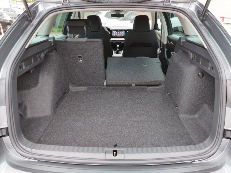 Škoda Octavia Combi Essence TSI