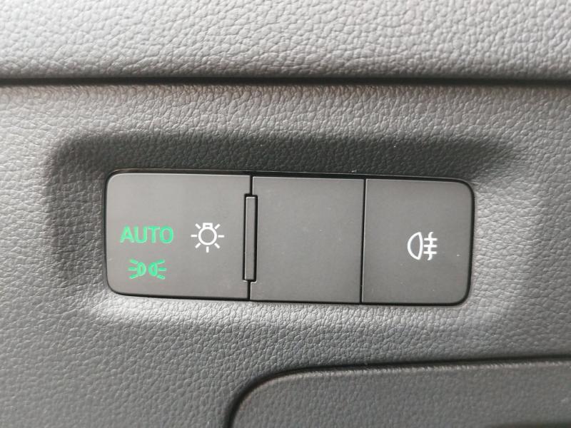 Škoda Octavia Combi Essence TSI