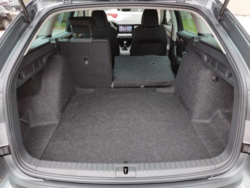 Škoda Octavia Combi Essence TSI