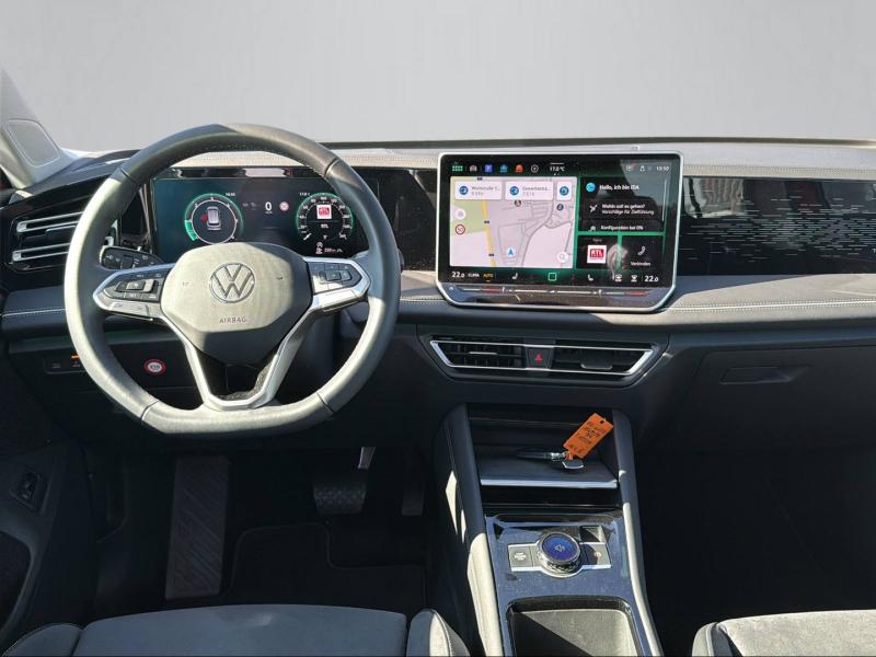 VW Tiguan Elegance TDI DSG