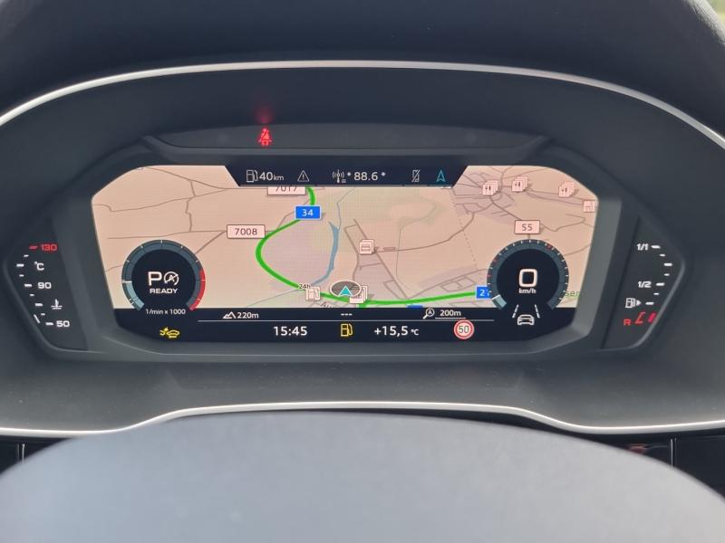 Audi Q3 35 TFSI admired