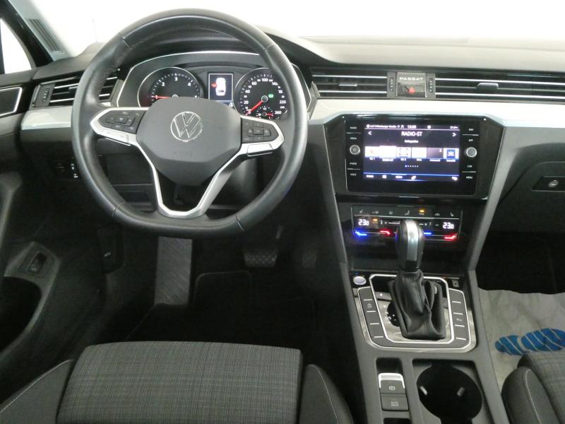 VW Passat Variant Business TDI SCR DSG