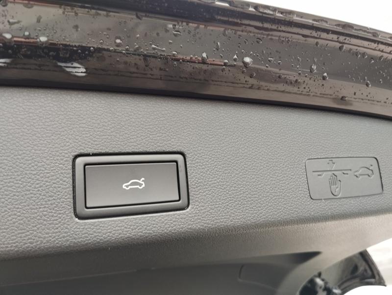 VW Golf Variant Business TDI