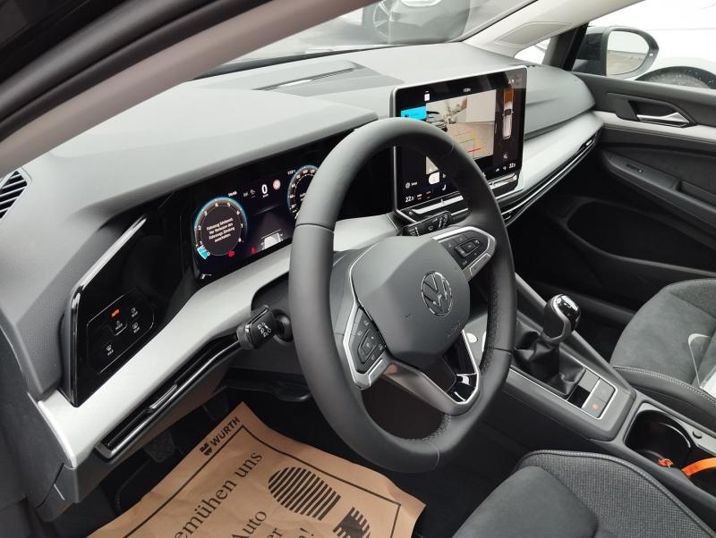 VW Golf Variant Life TSI