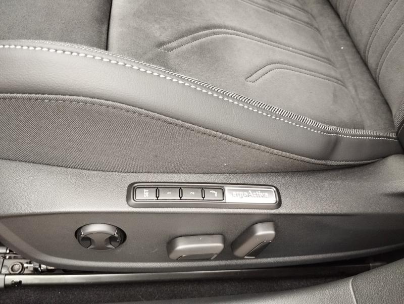 VW Golf Variant Life TSI