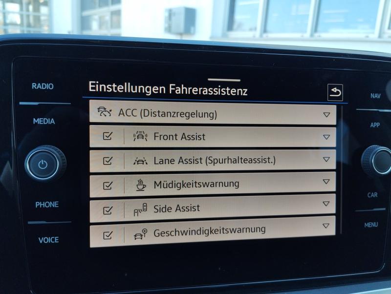 VW T-Roc Friends TSI