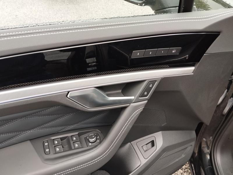 VW Touareg R-Line TDI 4MOTION