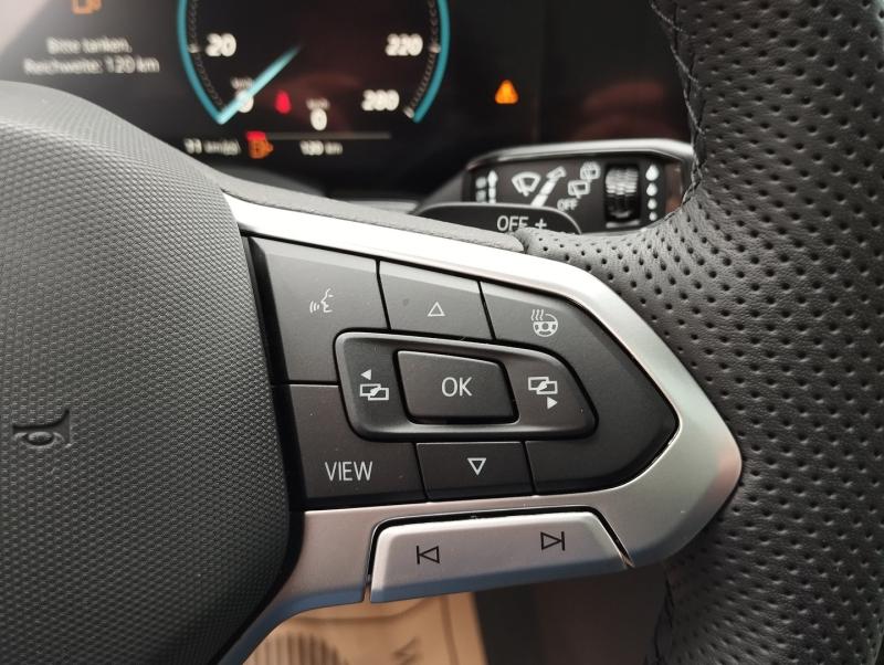 VW Touareg R-Line TDI 4MOTION