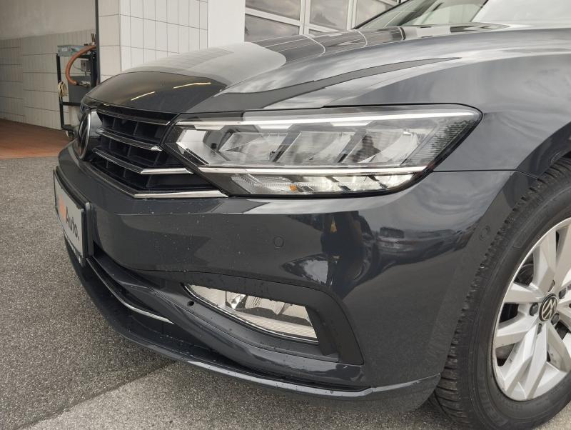 VW Passat Variant Business TDI DSG