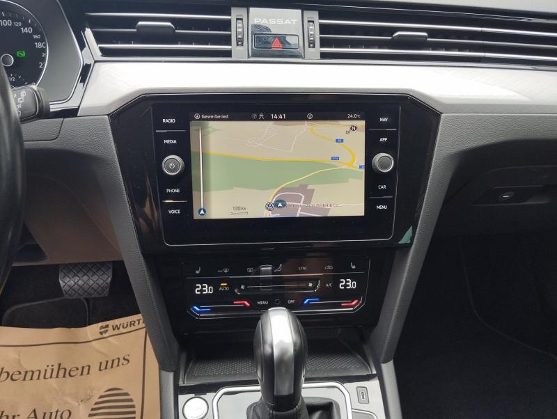 VW Passat Variant Business TDI DSG