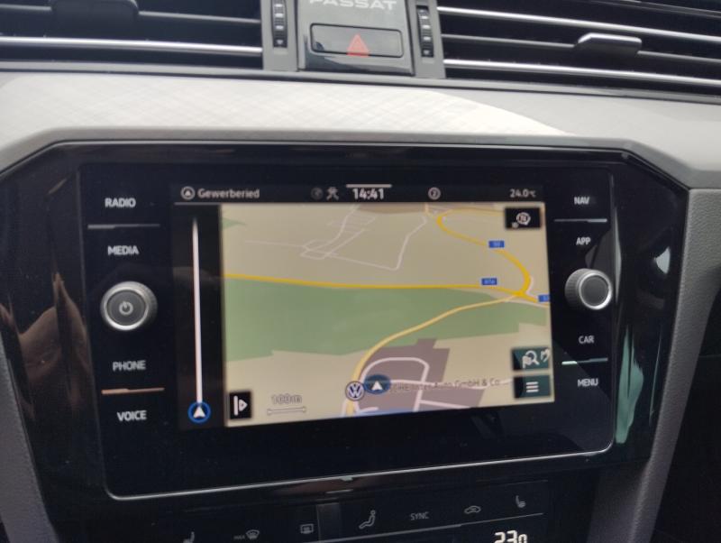 VW Passat Variant Business TDI DSG